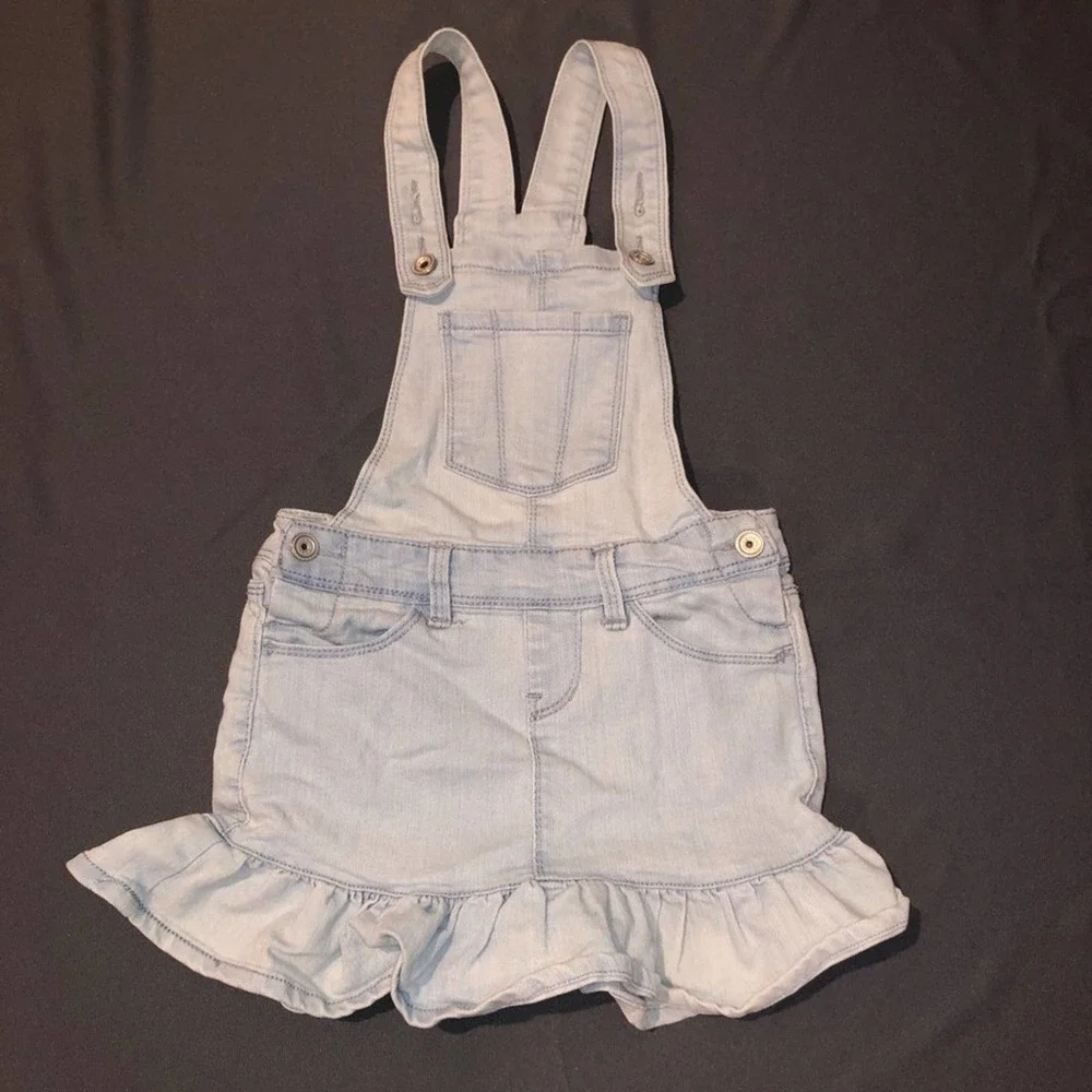 Squeeze Kids Girls Ruffle Hem Overall Jean Skirt Light Wash Size 5